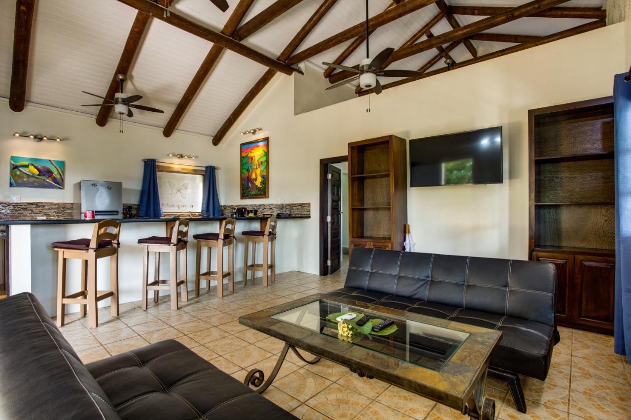 Mariposa Belize Beach Resort Placencia Екстер'єр фото