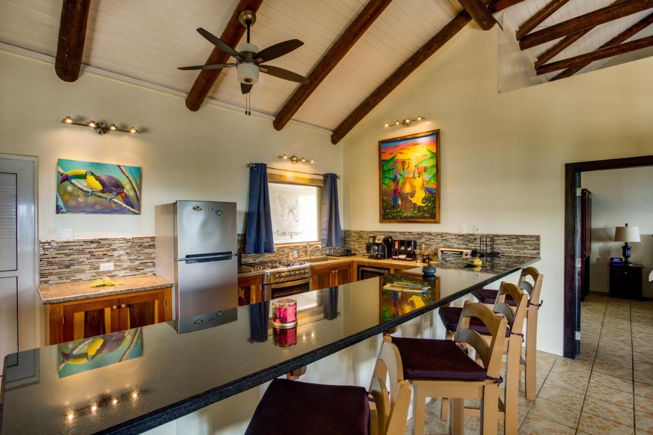 Mariposa Belize Beach Resort Placencia Екстер'єр фото
