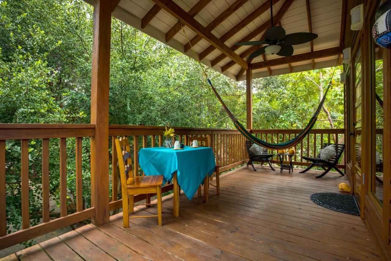 Mariposa Belize Beach Resort Placencia Екстер'єр фото